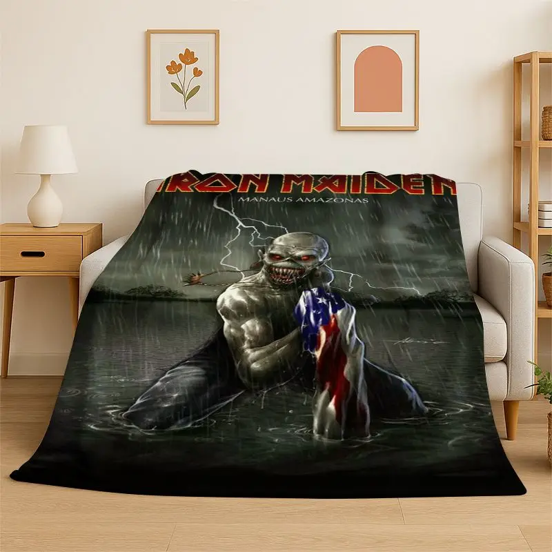 Retro I-Iron Maiden Metal Band Flannel Blanket,Ultra Soft Warm Plush Throw for Home Bedroom Bed Sofa Cover Office Camping Picnic