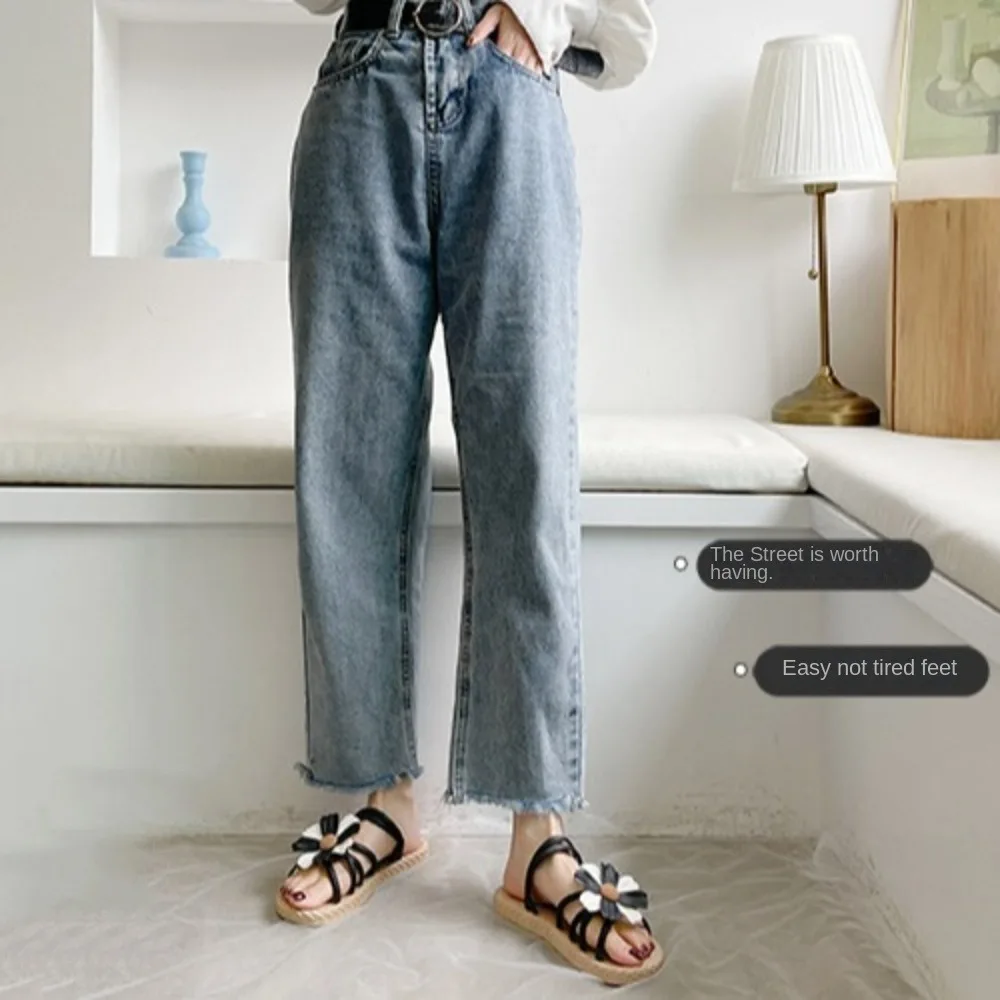 

Sweet PVC Flower Flats Slippers Bohemian Style Beachwear Shoes Daisy Flips Flops Anti Slip Fashion Slippers for Women Home