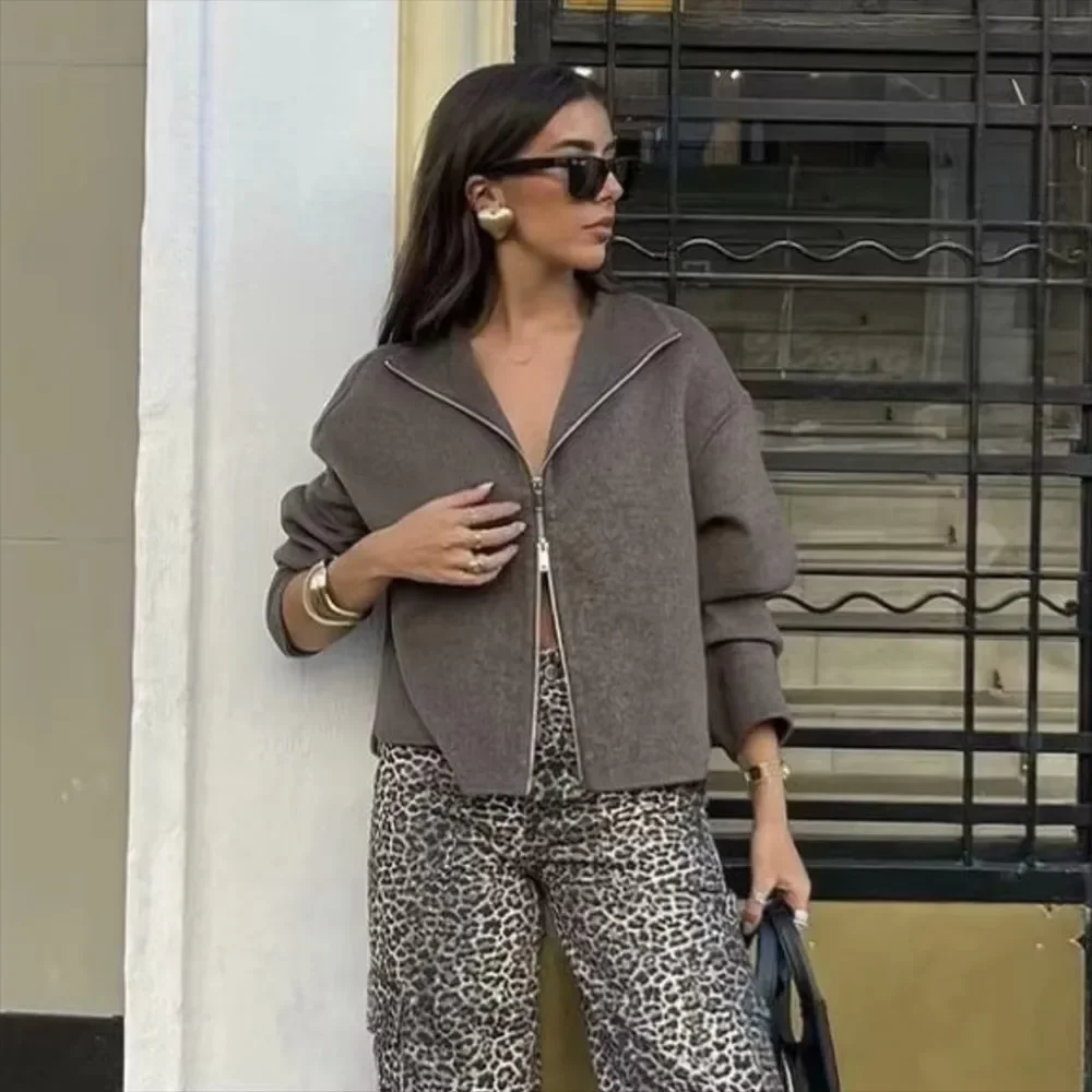 BWQ Herfst Vrouwen Casual Solid Jassen Mode Vintage Rits O Hals Bruine Jassen Elegante Chique Dames Jassen