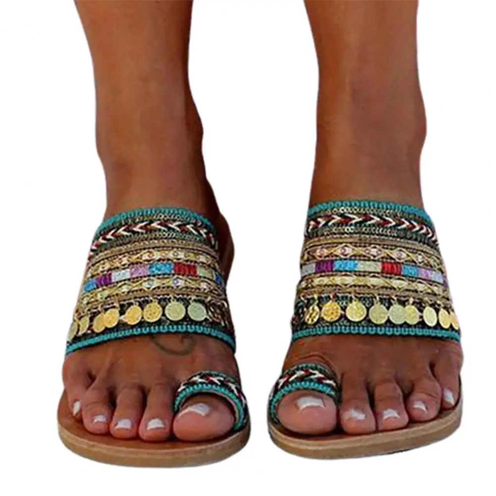 Stylish Women Flip Flops Tassel Trendy Sandals Bohemian Knitted Upper Flip Flops with Clip Toe Ring