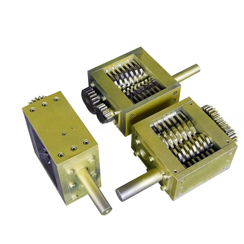 Small Single Double Shaft Shredder Chassis Plastic Crushing Machine Industrial Environmental Protection Shredding Equipment