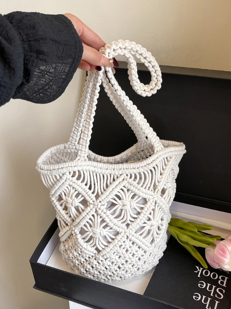 

Handwoven Hollow out Buet Bag Women's New 2025 Faion Beach Vaion Commuting Handbag Soft Fabric oulder Bag Pure Color