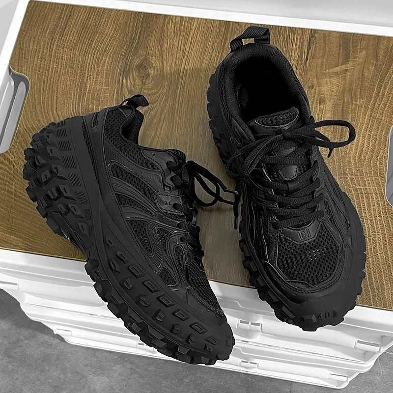 Summer Hot Outdoor Walking Shoes Hiking Mountaineering Slip Resistant Casual Waterproof Shoes Breathable Hiking Shoes