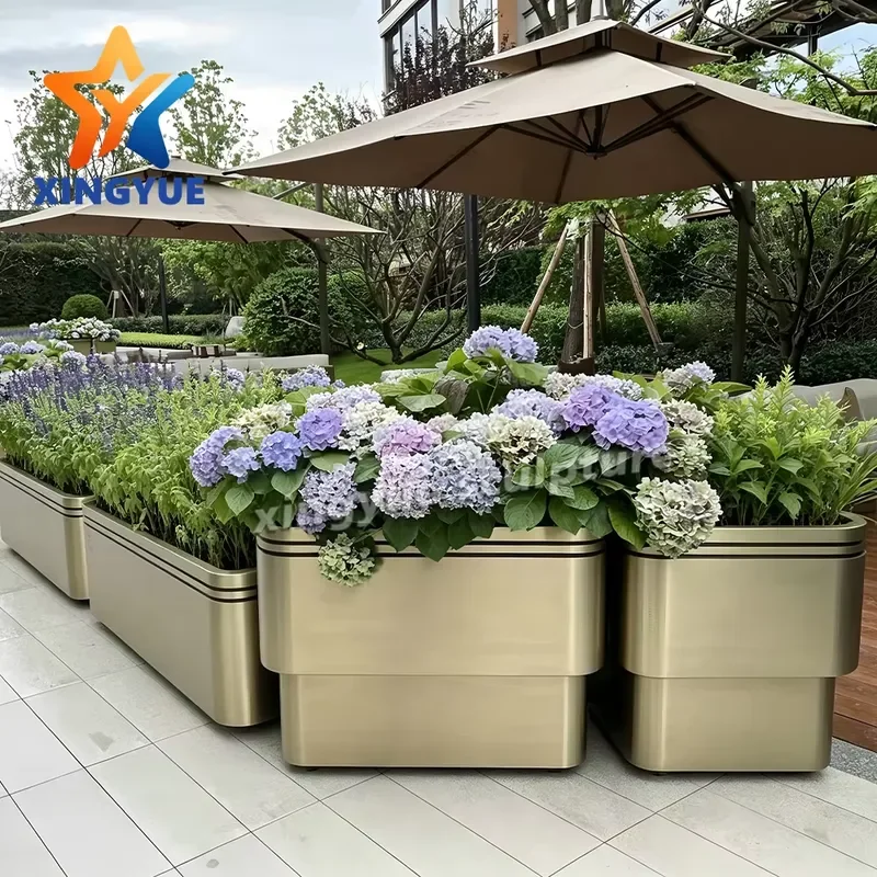 Modern Outdoor Garden Stainless Steel Gold-Plated Painted Mirror Finish Customizable Color Excellent Quality Planter Box