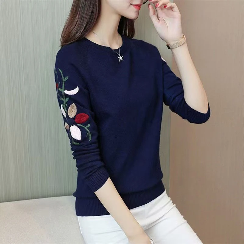 Autumn Winter Flower Embroidered Knitted Sweater Women Casual Loose Long Sleeve Top Party Basic Sweater Black White