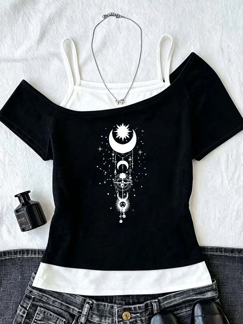90s Retro Moon T Shirt Women Fashion T-Shirt Off-Shoulder 90s Harajuku 2000s Graphic Chic Girls T Shirt Y2k Tops Tee