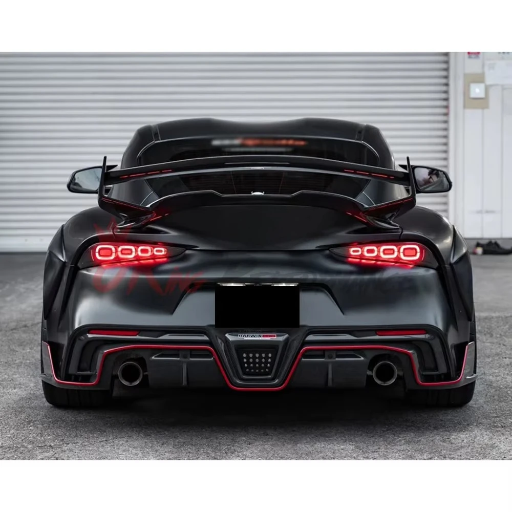 المصابيح الخلفية السوداء المدخنة لسيارة Toyota GR Supra MK5 المصد الخلفي الذيل مصباح الضوء الخلفي