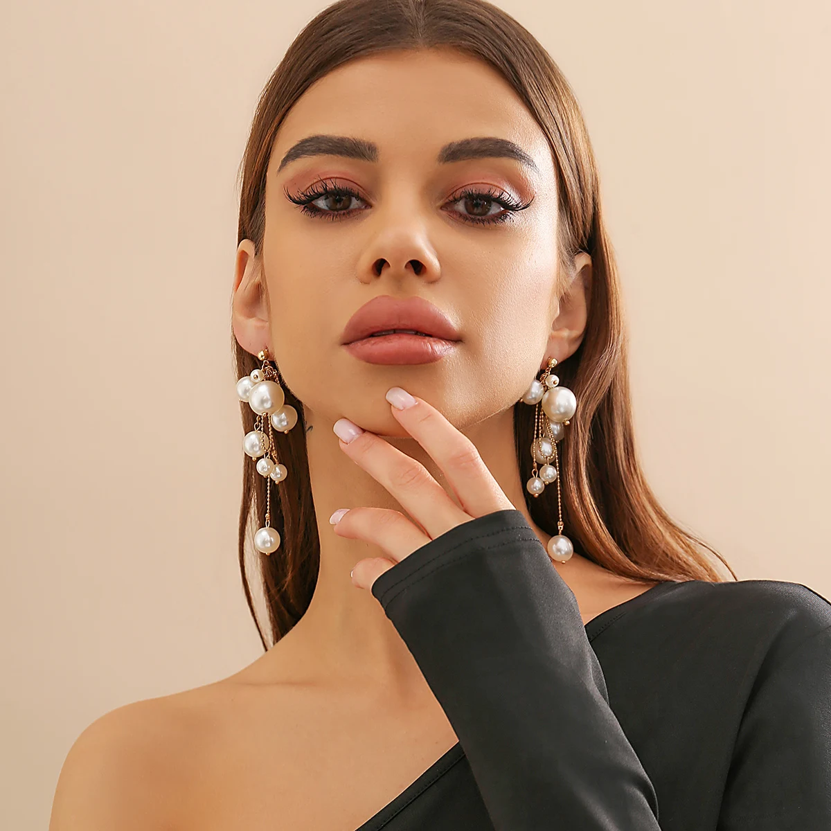 Elegant Imitation Pearl Ball Tassels Drop Earrings for Women Trendy Ladies Long Earring Hanging Accessories 2024 Fashion Jewelry