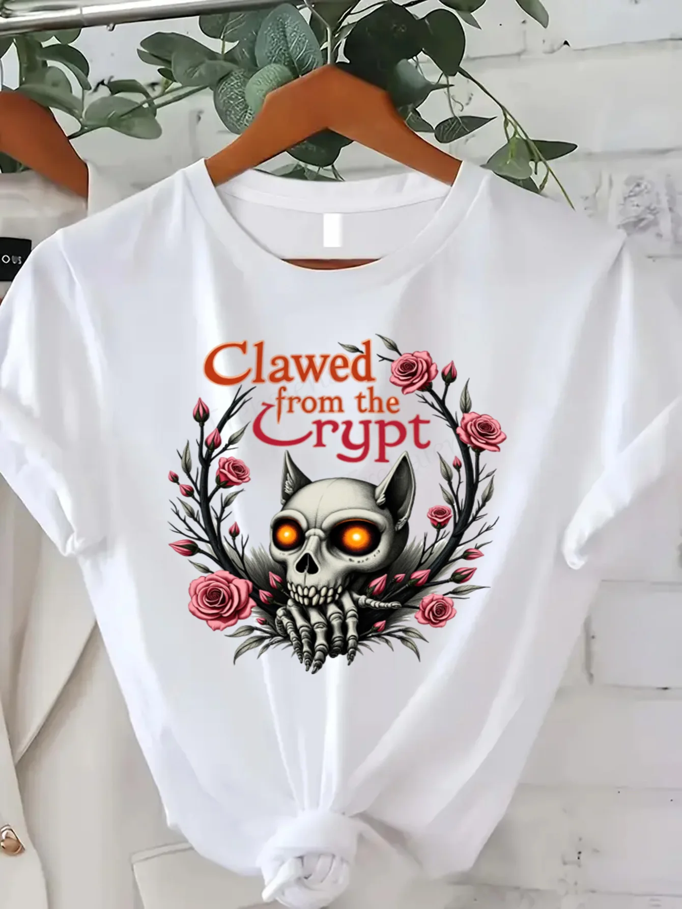 

Футболка с круглым вырезом Clawed From the Crypt, готическая футболка с изображением кота, черепа и розы, женская футболка больших размеров с короткими рукавами, модный повседневный топ