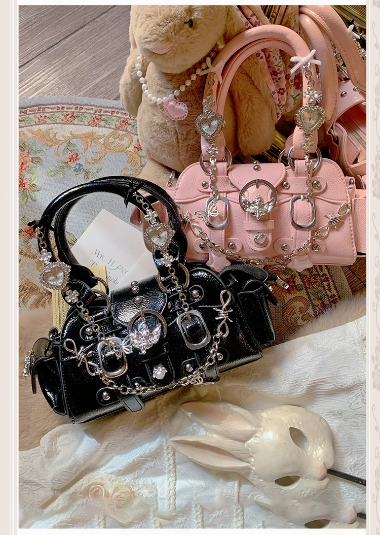 

Japanese Original Retro Handbag Metal Chain Bow Heart-shaped Small Square Bag Sweet Cool Versatile Lolita Horizontal Casual Bag