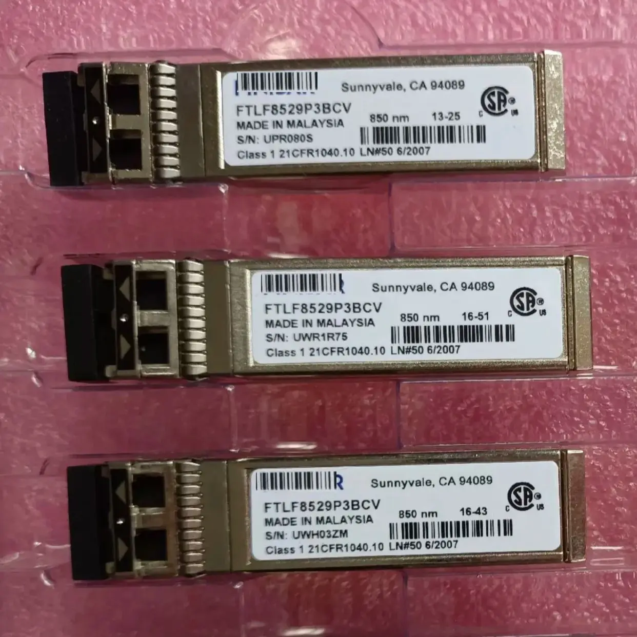 

Fi-nisar FTLF8529P4BCV 16Gb FC SW LC 850nm 100m SFP+Module Fiber optic transceiver