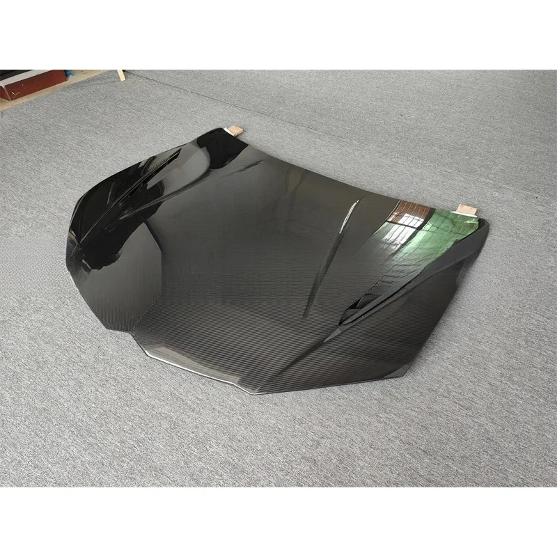 Gloss Carbon Fiber Engine Hood Front Cover For URUS Exterior Body Accessories