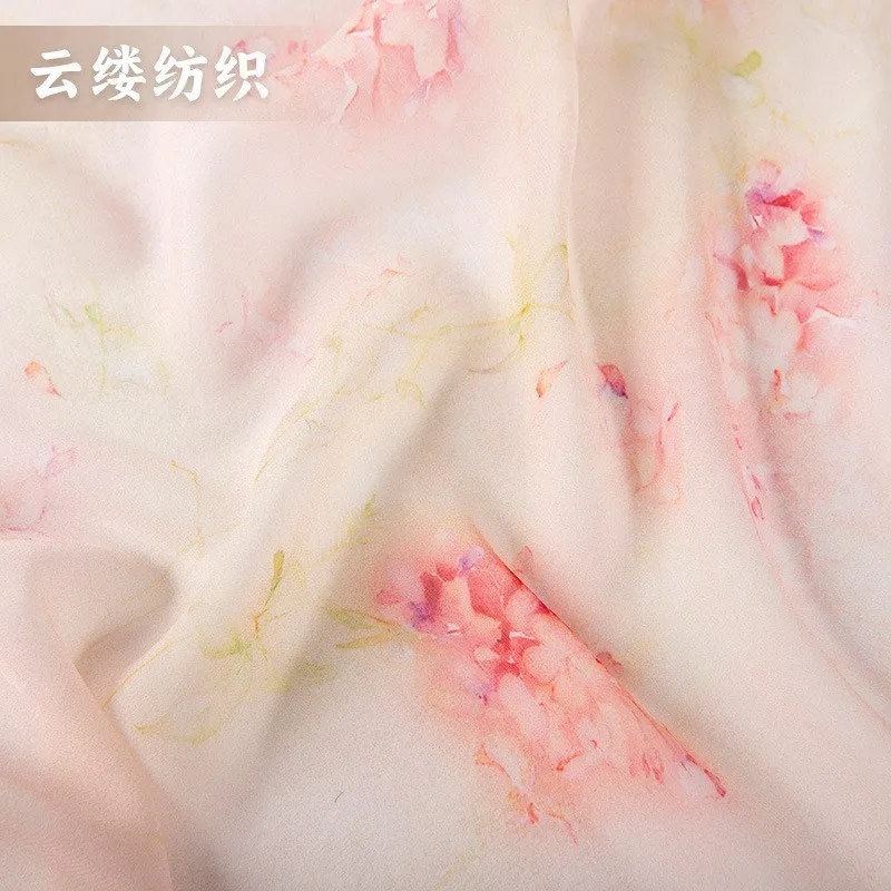 

Silk georgett hazy soft pastel flower charm traditional Chinese style skin-penetrating light design clothing