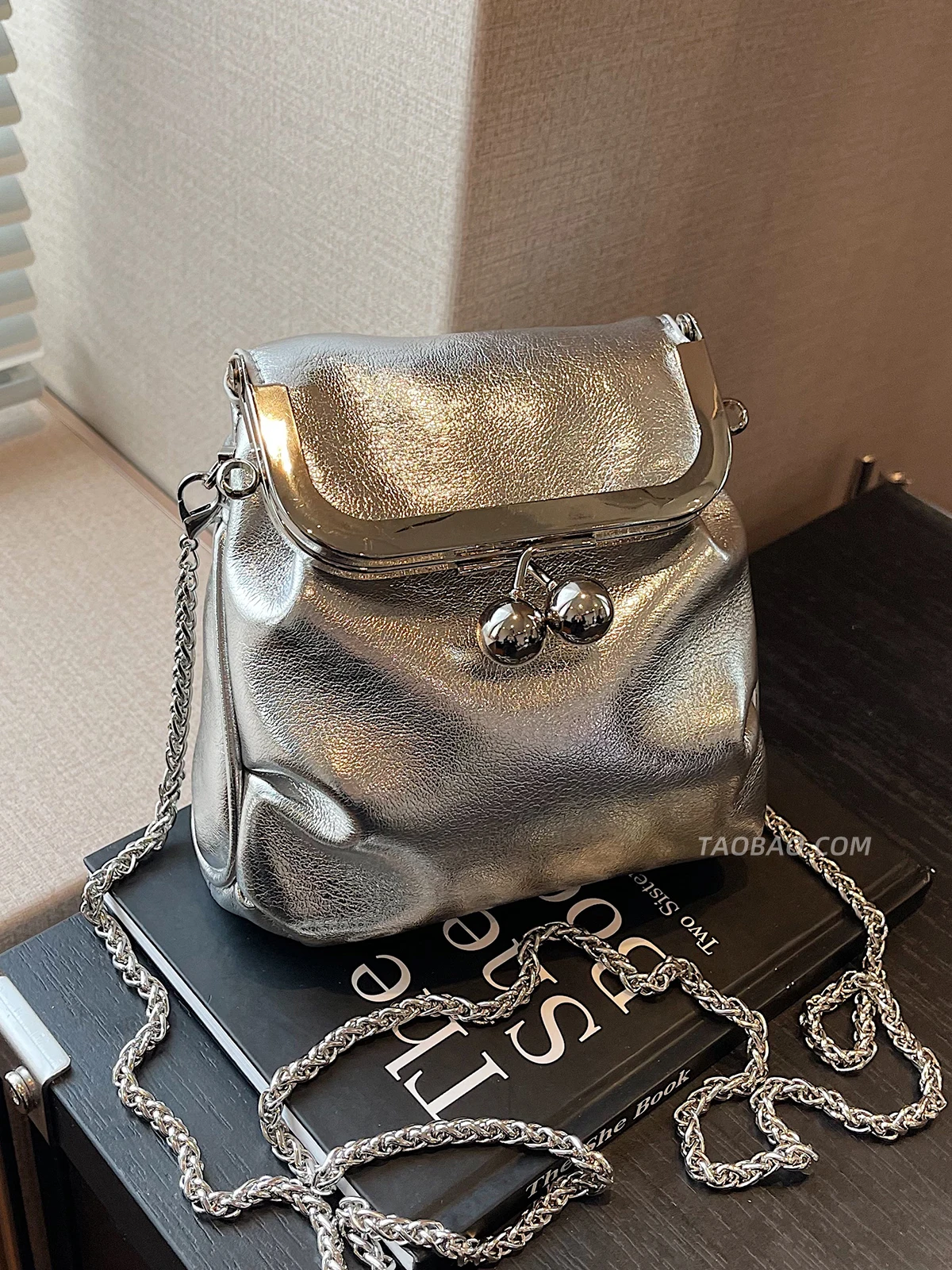 

Advanced Texture Small Bag Feminine Temperament Chain Fashionable and Versatile Crossbody Mini Bag