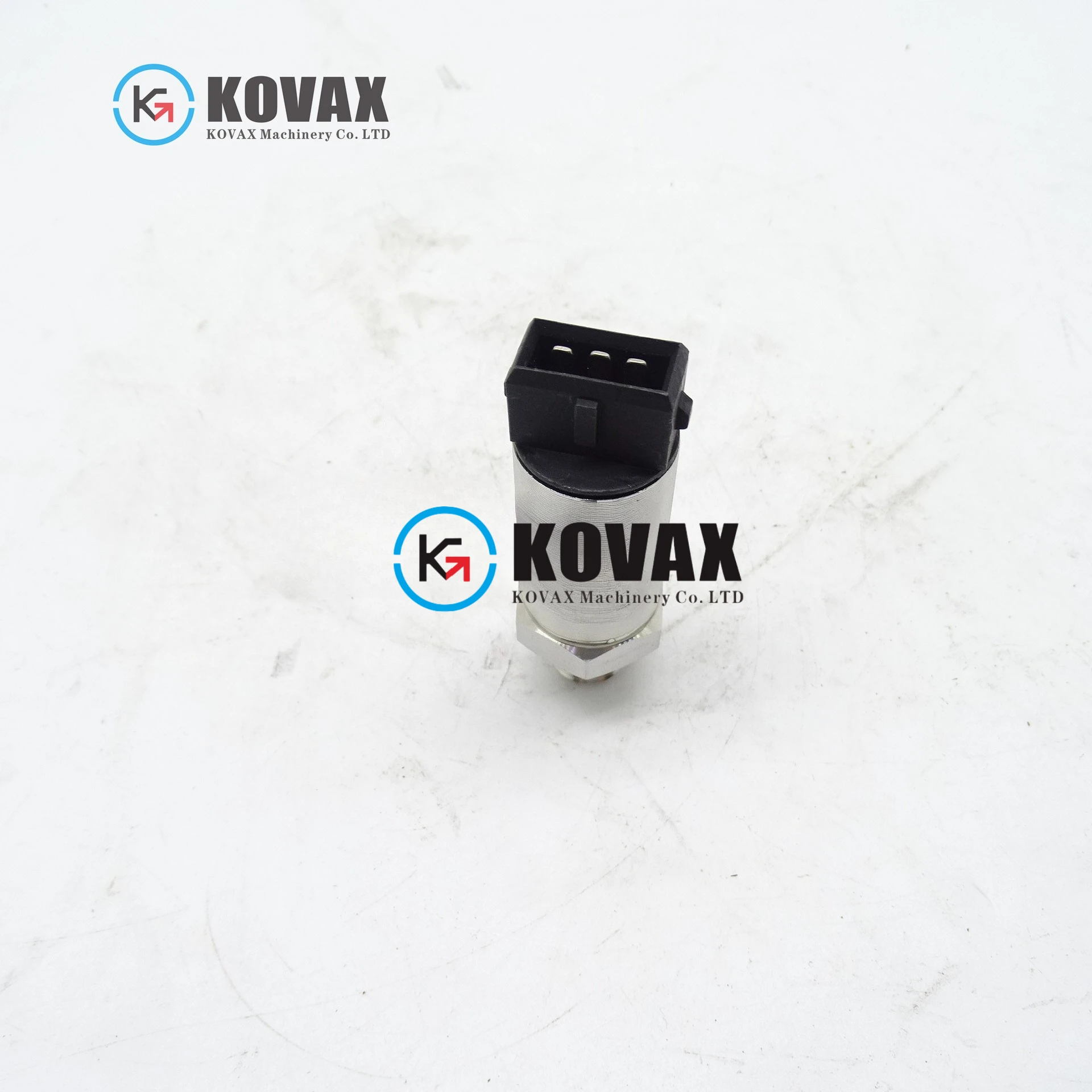 

12907001A oil pressure sensor is suitable for D934 D9308 engines