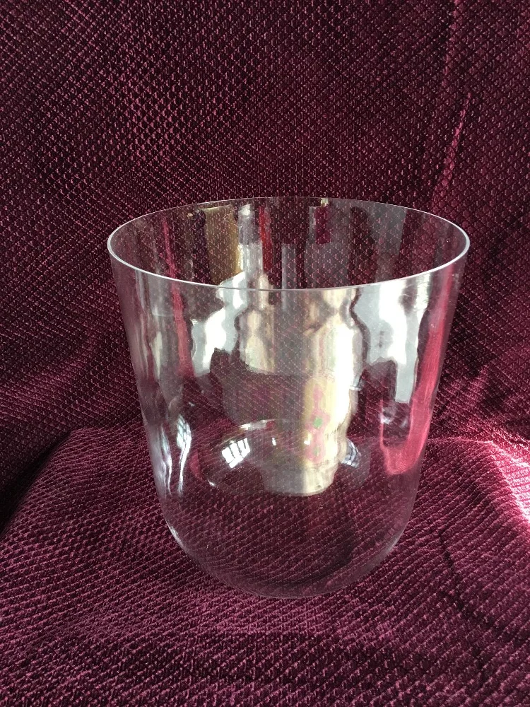 Star Linkup Crystal crystal singing bowl 2nd octave 432hz perfect A# Pineal or B Crown chakras lower frequency deep tone about 9