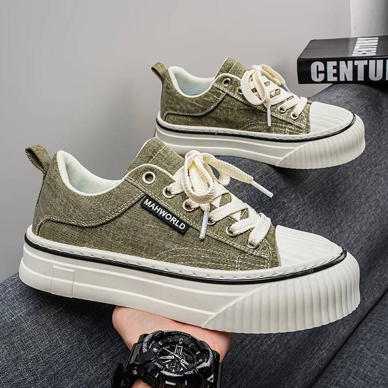 

Lightweight Breathable Men Shoes New Canvas Shoes Comfortable Plus Size Wear Resistant Fashionable Men Casual Sneakers