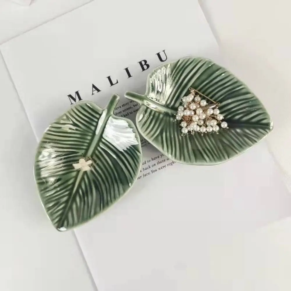 INS Ceramic Leaf Jewelry Dish Green Creative Ring Storage Tray Cute Tree Leaf Patterns Soap Dish Jewelry Storage