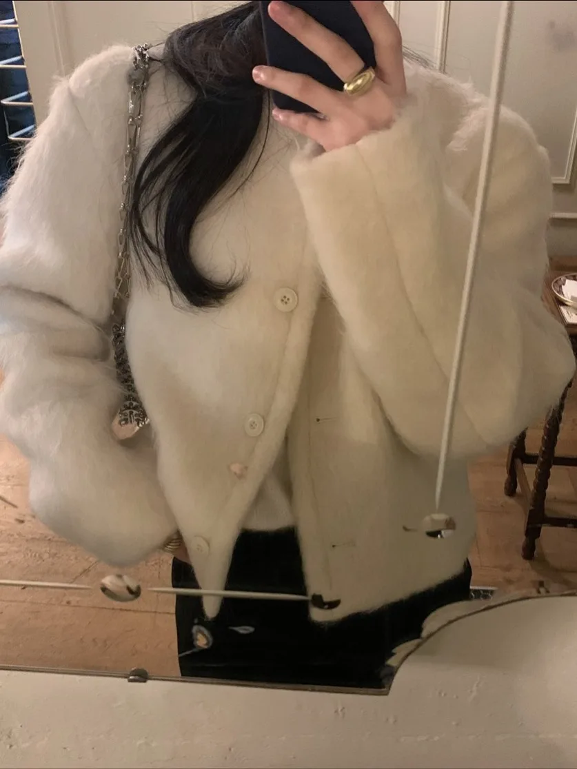 Chique redondo Ne Thiened Terno de Lã Quente Jaet Feminino Faionable Casacos de Inverno Aconchegante Plu Sle Commute Vento