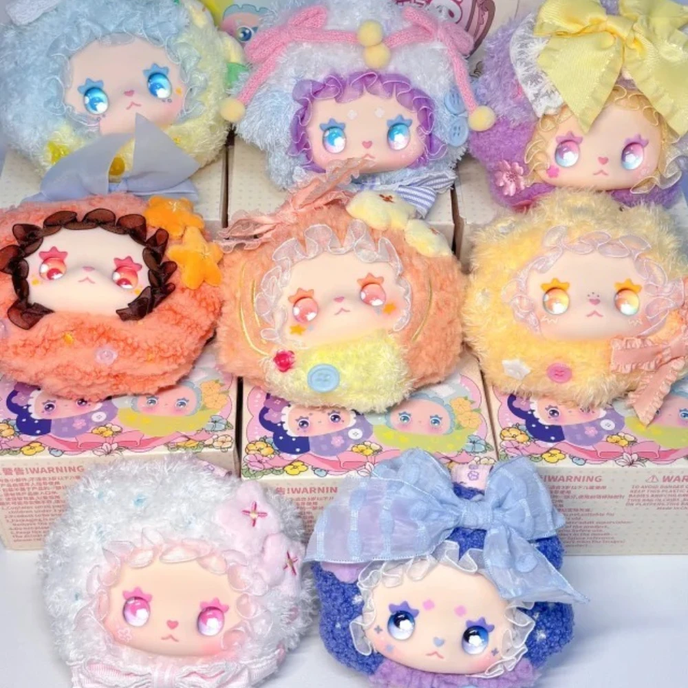 Mooie EMMA Floral Seasons Series Pluche Blind Box Kawaii Sleutelhanger Hanger Anime Figuur Mystery Surprise Vinyl Gezicht Pop Speelgoed