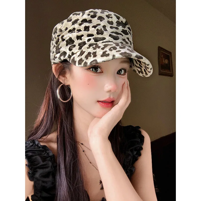 Women's Vintage Leopard Print Pleated Newsboy Cap Flat Top Equestrian Hat Slim Face