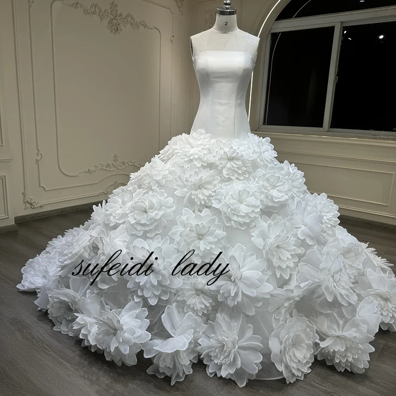 

2025 new fishtail wedding dress handmade flower small tail wedding dress with chest design waist fishtail