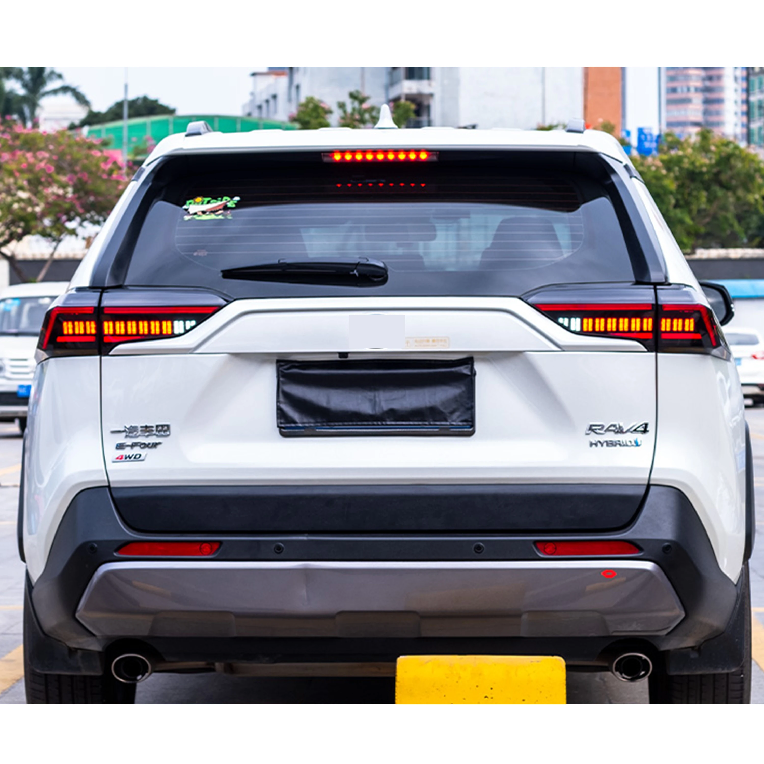 LED-Rückleuchten für Toyota RAV4 2019–2025, sequentielle Blinker, Start-up-Animation, schwarze Rückleuchten, Montage – Detail 2