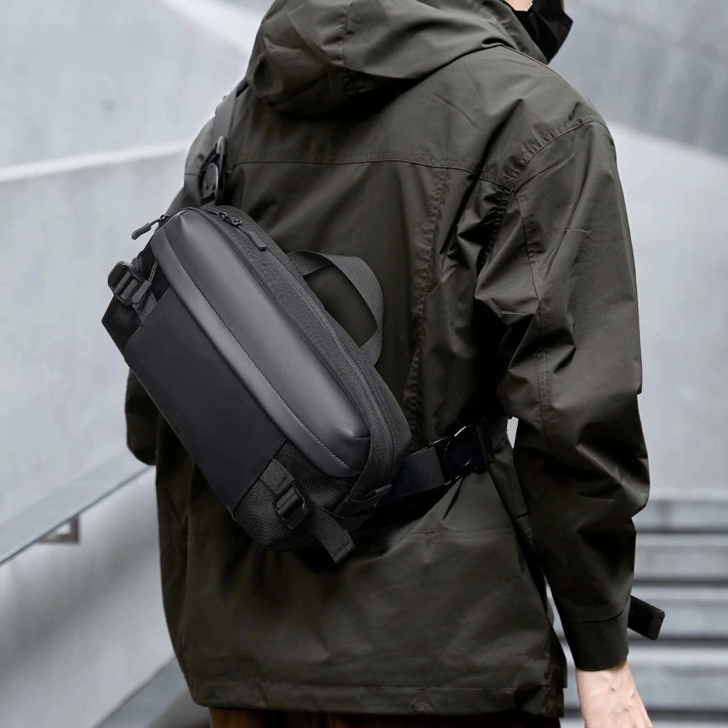 

Мужская большая вместительная водонепроницаемая пригородная сумка через плечо, велосипедная нагрудная сумка, спортивная сумка на одно плечо, повседневная сумка