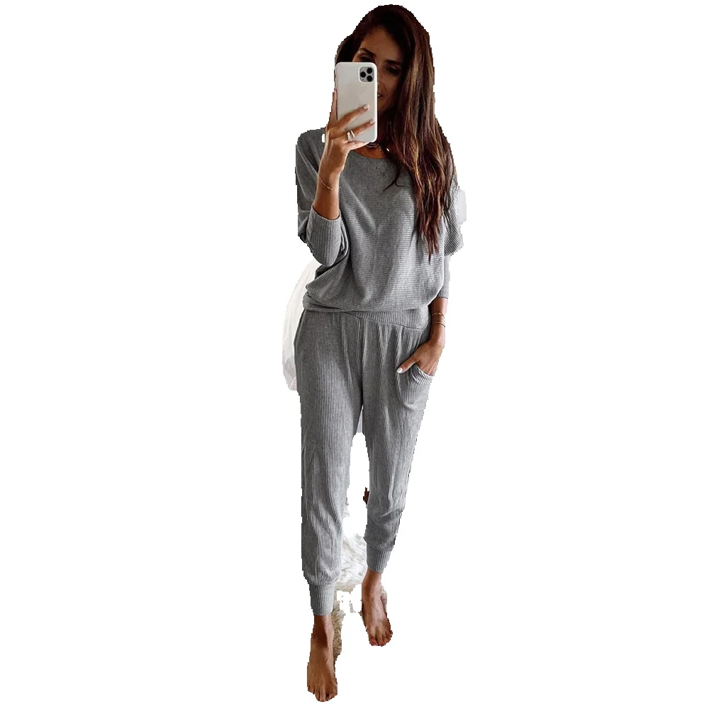 

Shi Ying Grey Ribbed Knitted Bat Sleeve Pullover Set Loose Versatile Home Furnishing 624894