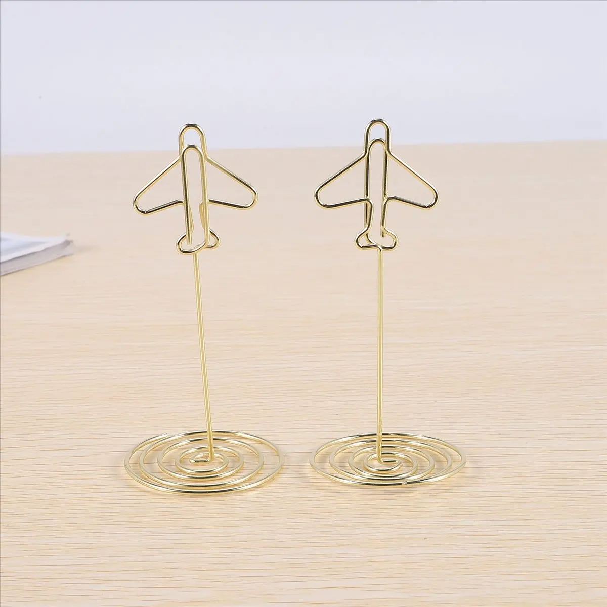 HITL 10Pcs Memo Clip Holder, Table Number Name Card Holder Desktop Metal Business Card Photo Gold Plane Frame with Base