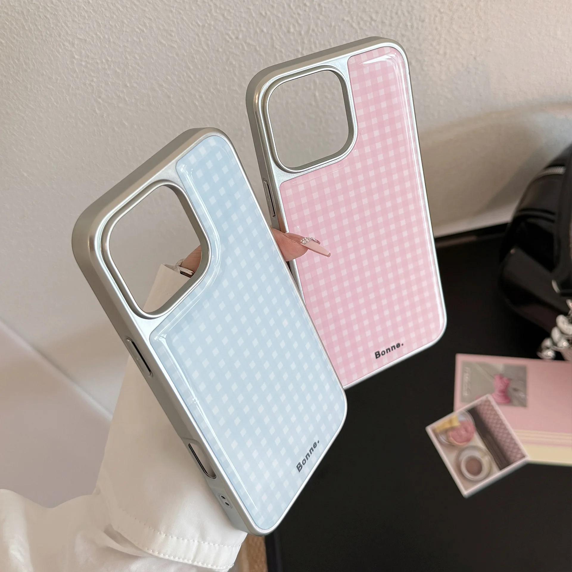 Korean Pink Blue Plaid Drop Glue Silver Edge Plating Phone Case for iPhone 17 Air 16 15 14 13 12 Pro Max Shockproof Hard Cover - view 4