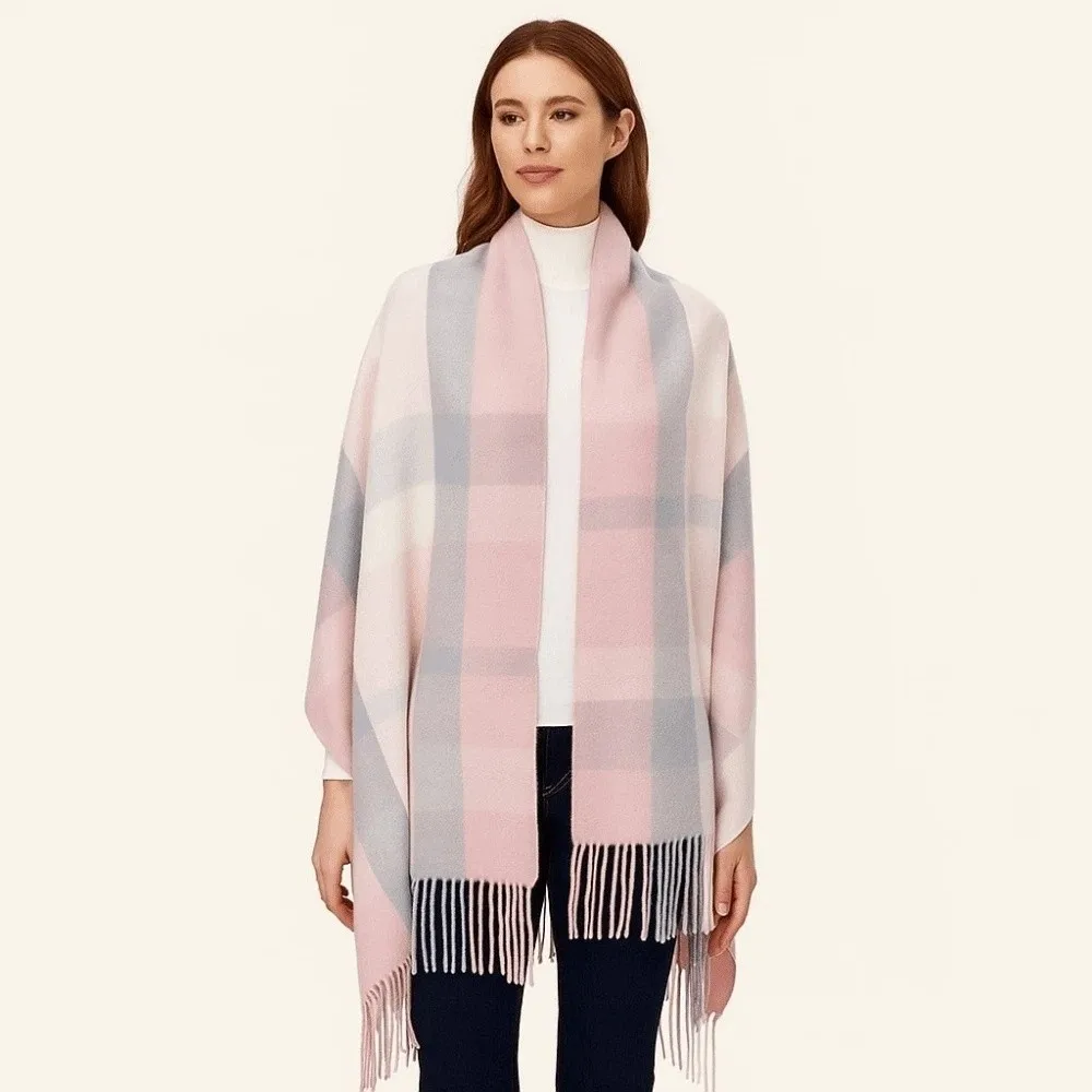 

Soft Classic Plaid Scarf Cold-proof Korean Style Knitted Wool Scarf Polyester Contrast Color Long Neckscarf with Tassel