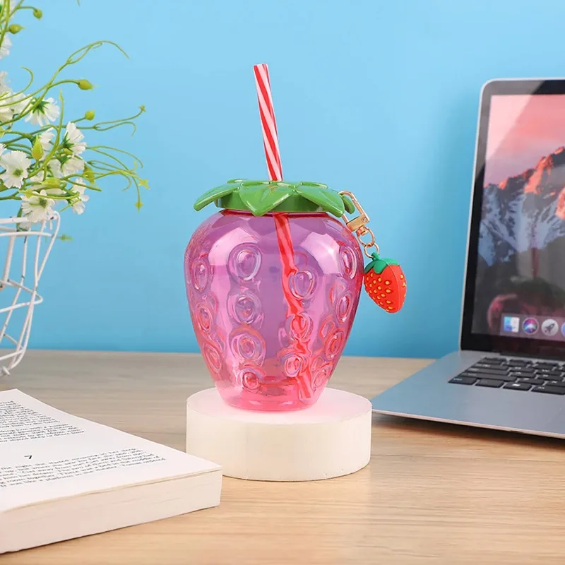 1pc Strawberry Straw Cup Cute Cartoon Strawberry Straw Cup Fruit shaped Suitable for Summer Beach, Juice Cup, Beverage Cup