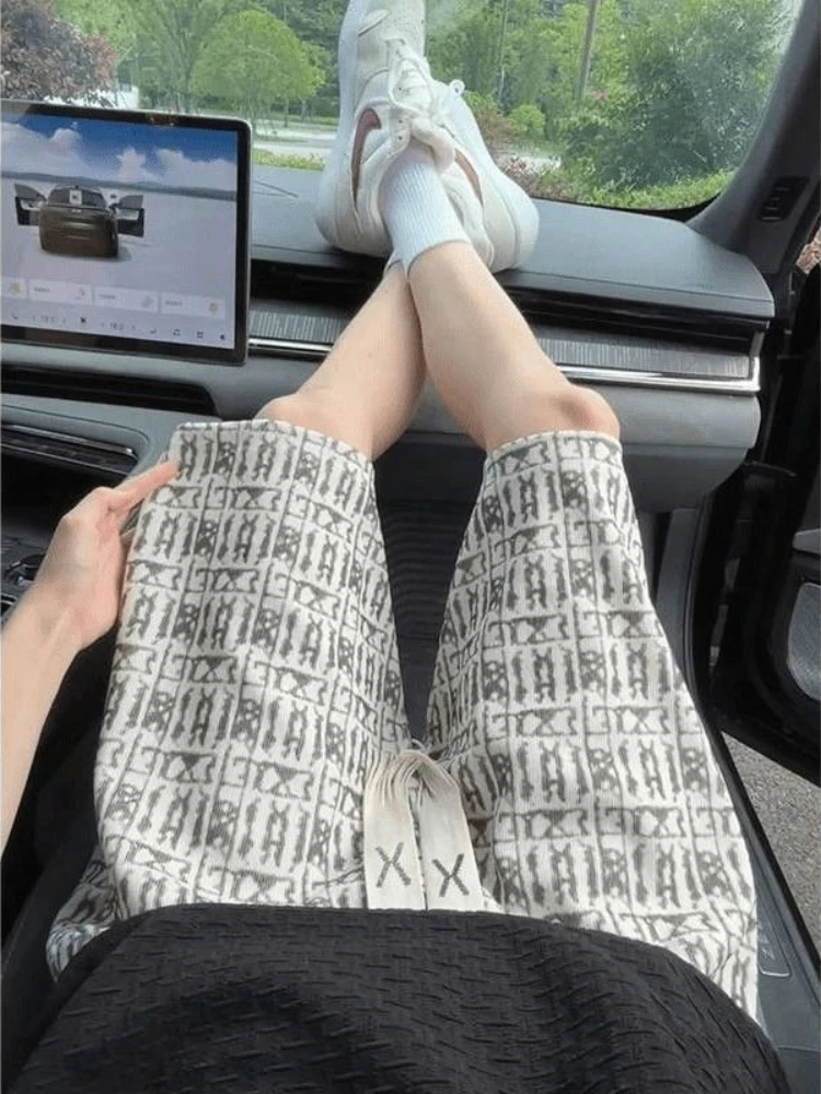 Men's Summer Tie Dye Shorts American Casual Loose Straight Leg Knee Length Pants for Men