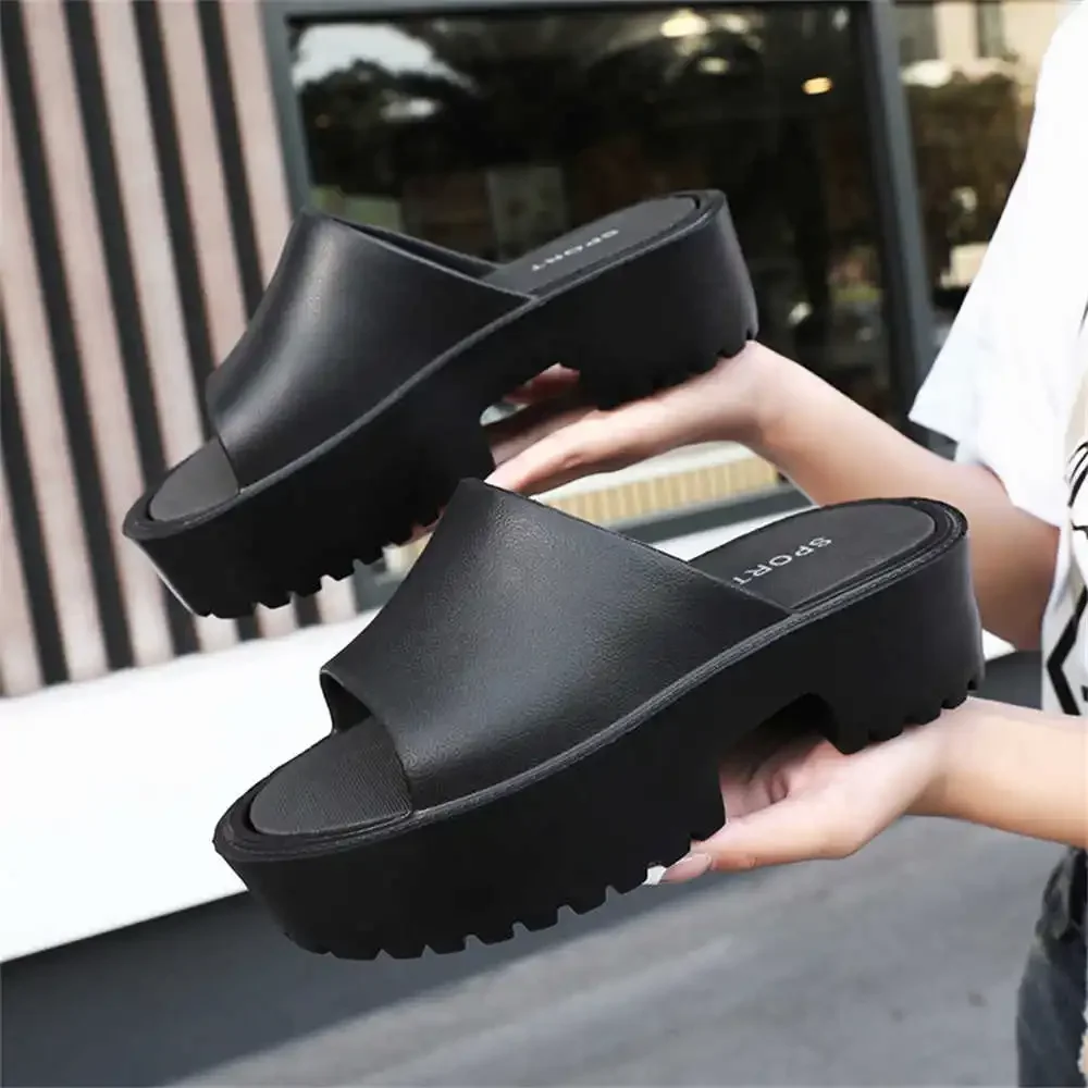 Open van de achterkant Platformschoenen met hak Damesschoenen Hak Trainers Dames Sneakers Sportontwerp Funky Unieke nieuwe collectie