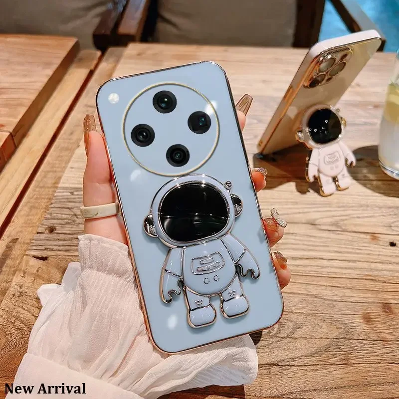 

Cute Astronaut Foot Stand Phone Case For OPPO Find X8 Pro X7Ultra 5G Soft Plating Holder Cover On OPPO Find X7 Ultra x 8 pro x8