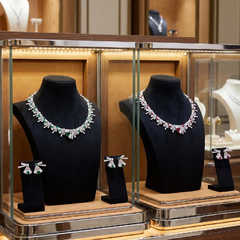 Europe America Style Earrings Necklace Women Lady Inlay Cubic Zircon Synthetic Emerald Luxurious Dinner Party Jewelry Sets