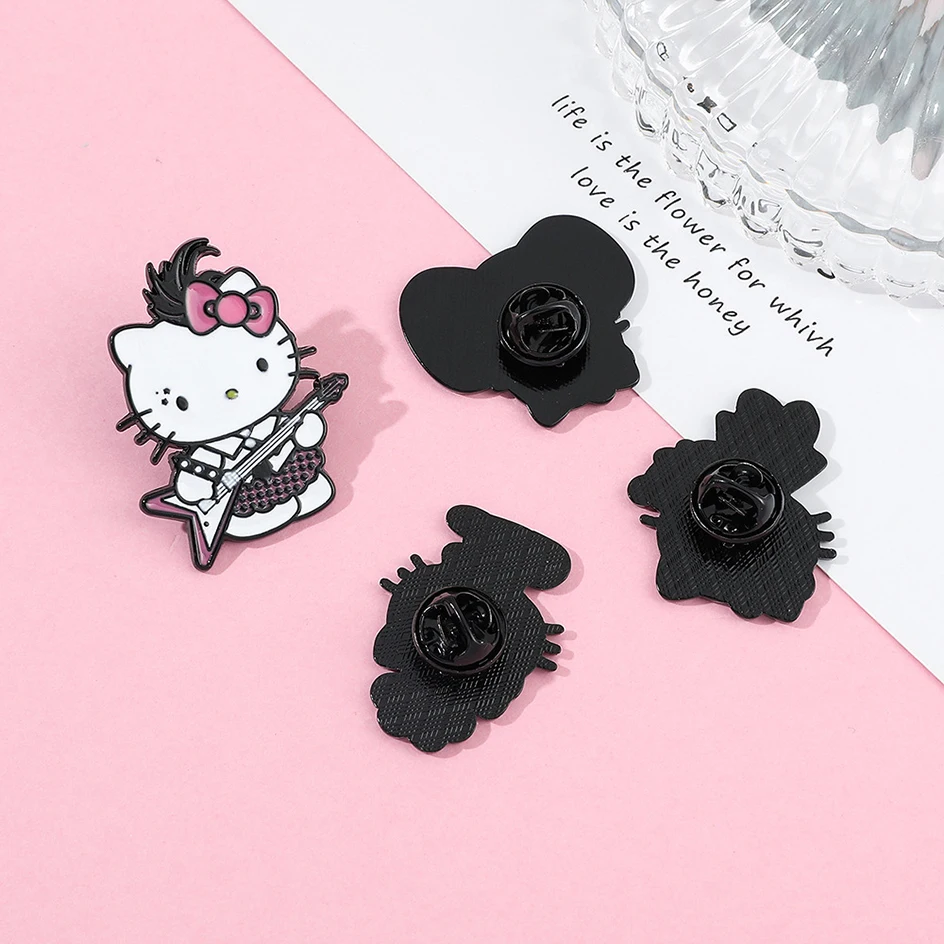 Sanrio 헬로 키티 옷깃 핀 배낭 브로치 에나멜 핀 애니메이션 선물 Kawaii Hellokitty Y2K 패션 쥬얼리 액세서리