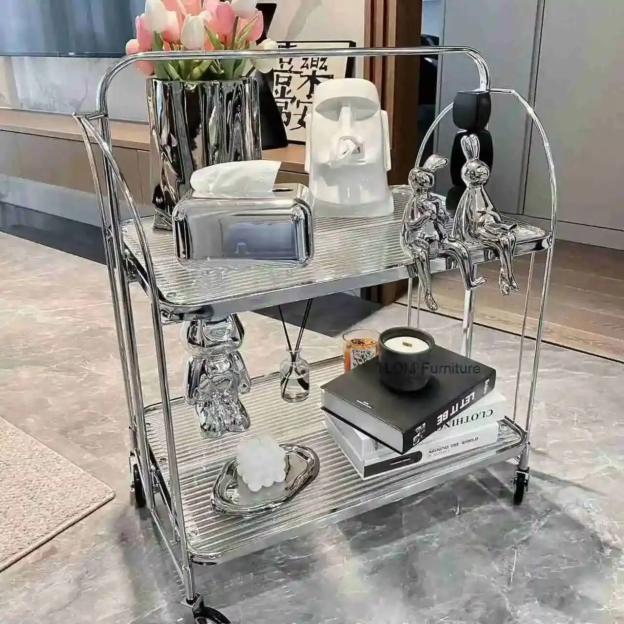 

Гостиная, передвижной диван, приставной столик, балкон, стеклянная подставка для цветов, тележка для хранения в спальне, прикроватная тумбочка, приставные столики для учебы