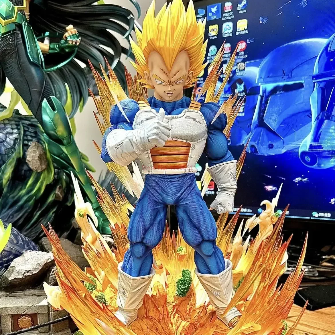 

37 см Dragon Ball Cs Vegeta Аниме Фигурки Gk Goku Demonize Super Saiyan Статуи вокруг аниме Сцены ПВХ Модель Орнамент Игрушки Подарки