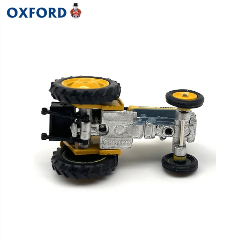 Diecast OXFORD 1:76 escala Macy Ferguson Tractor ingeniería coche en miniatura de aleación juguete coleccionable regalo recuerdo adorno de exhibición