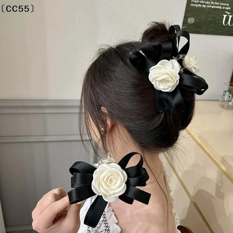 Schwarz-weiße Kamelien-Haarspange mit Schleife, elegante High-End-Haarklammer für Damen, Haarschmuck für Trauer und Beerdigung〔CC55〕