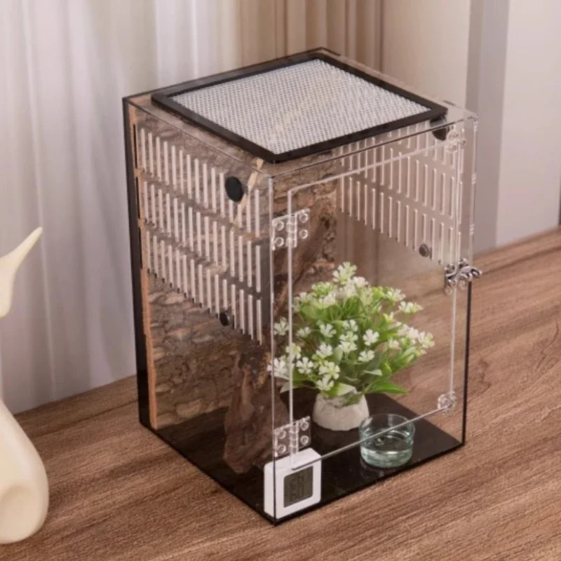 Transparent Reptile Feeding Box Breathable Acrylic Reptiles Terrarium with Lock Gecko Lizard Chameleon Box Reptile House Habitat