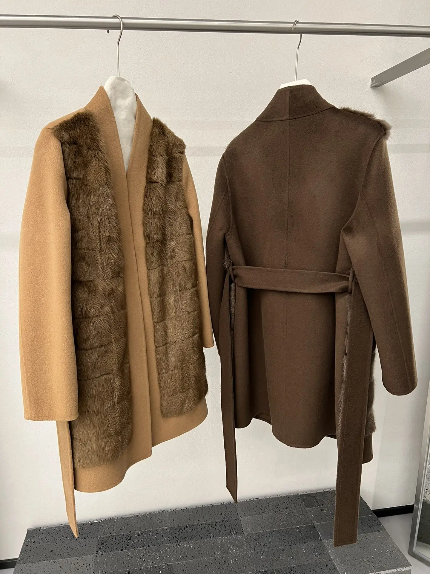 2025 가을 겨울 신상 캐시미어 코트 여성용 중장기 우아한 밍크 퍼 칼라 울 코트