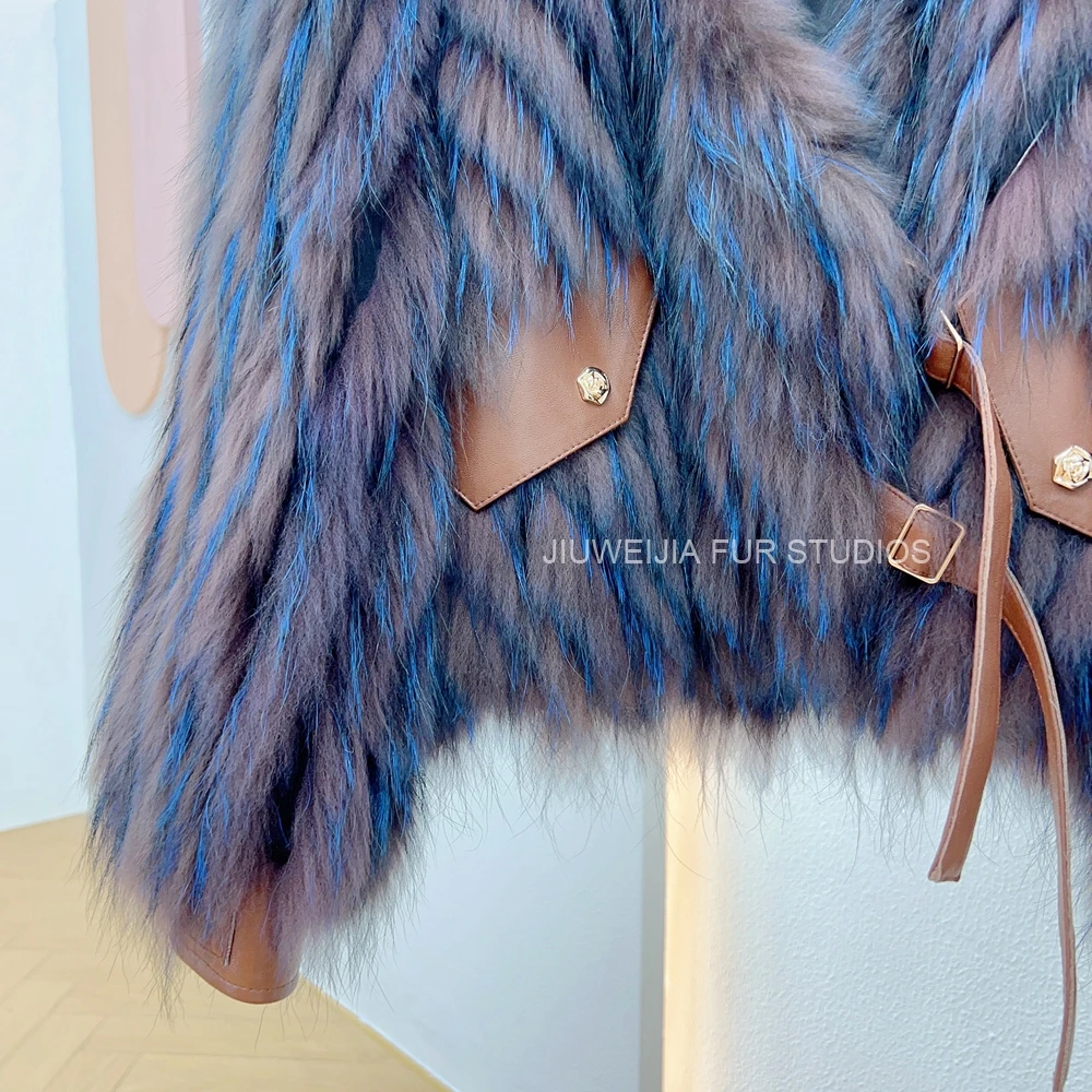2026 Winter New Fur Strip Sewed Together Short Style Thin Raccoon Fur Fox Fur Coat Young Women's Coat