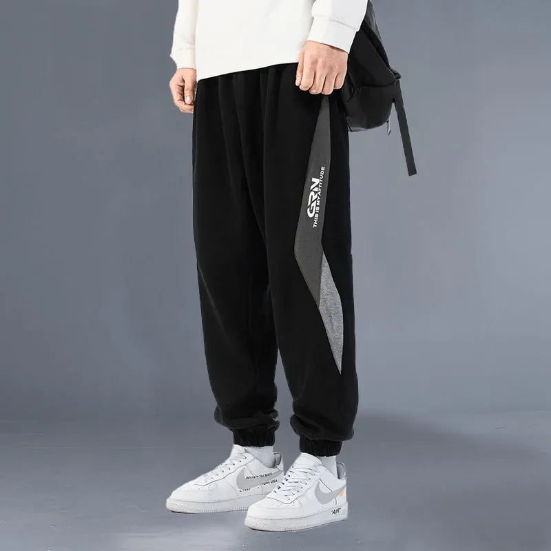 

Men's Fleece Lined Cargo Pants Casual Loose Fit Elastic Cuff Trousers with Contrast Stitching Winter Warm Pants