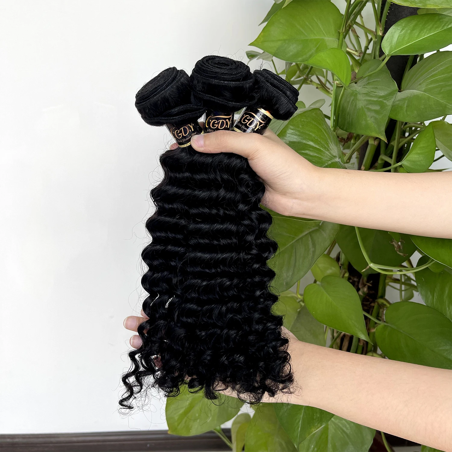 SWANEE 10-30 Zoll Afro Deep Curly Human Hair Bundles 100 % unverarbeitete Virgin Myanmar Haare für Black Lady Haarverlängerungen