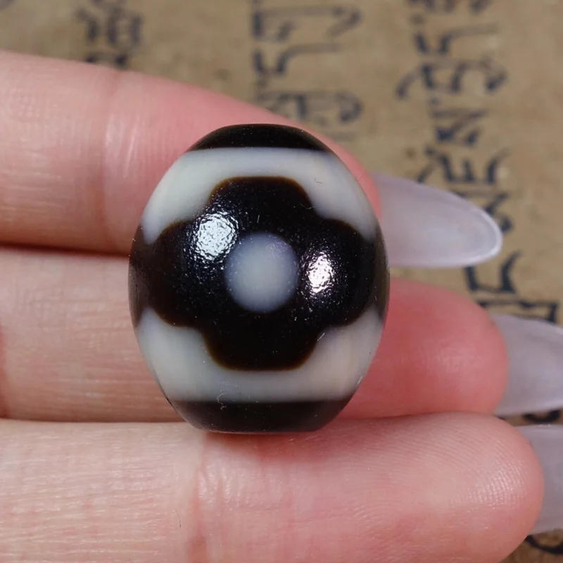 

Himalayan Tibetan DZI Beads Old Agate Lucky 3 Eye Totem Amulet Pendant GZI #3488