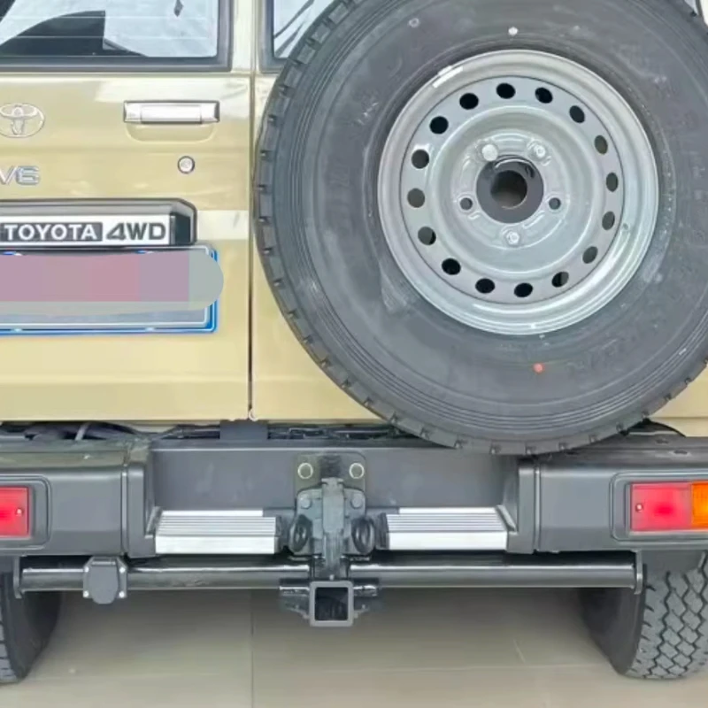 

It is suitable for installing a square mouth trailer bar and hanging a unilateral mouth tow hook to modify the tow hook and