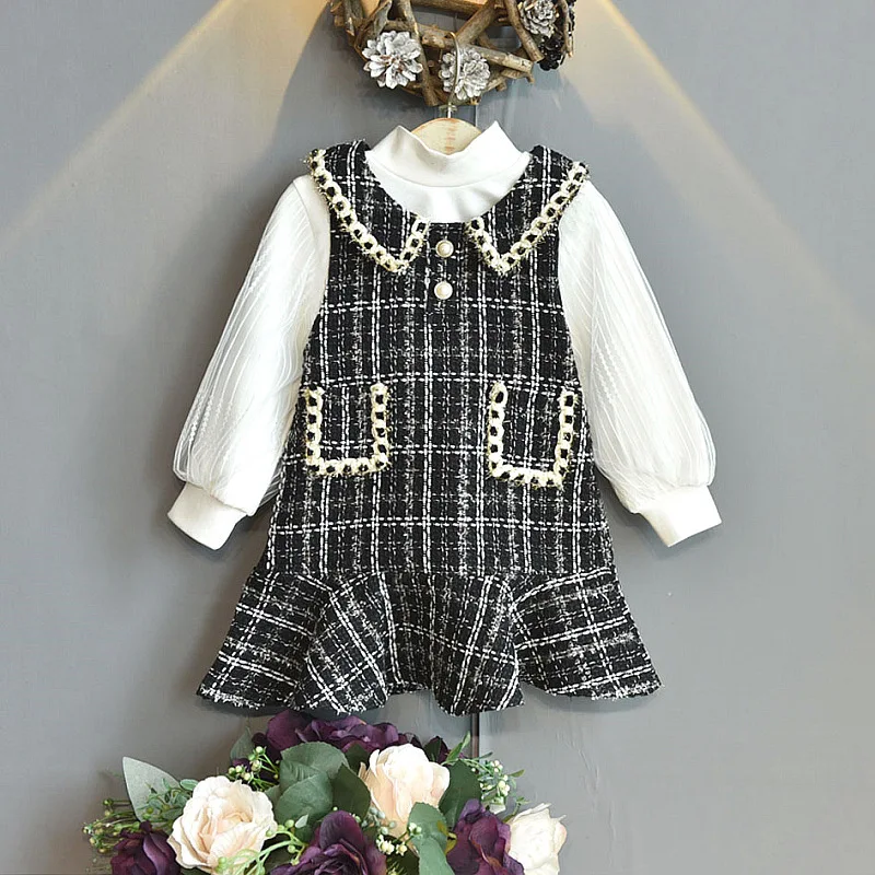 

Autumn and Winter Style Baby Girl Internet Celebrity Vest Dress+Long Sleeve Shirt Two Piece Set Free Bear Accessories